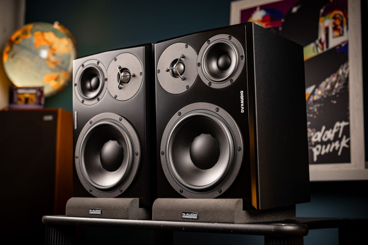 Dynaudio LYD 48